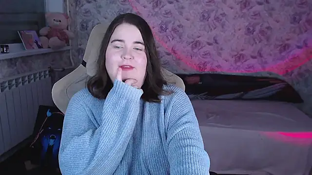 Estelle_Hicks webcam