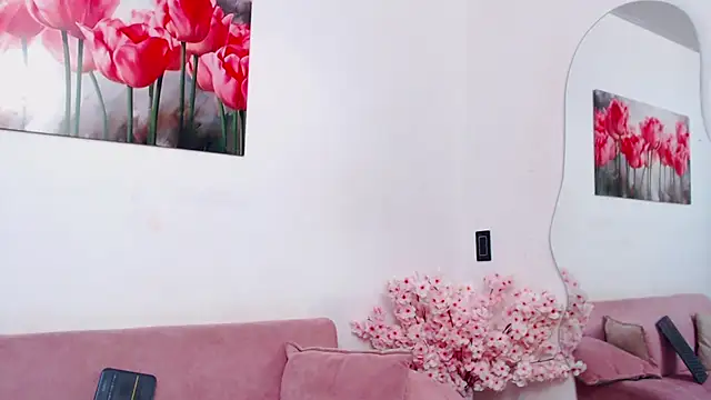 pinky_f00x - Pinky_f00x's free webcam - UK Sex Cams