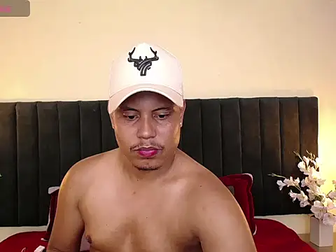 noah_oliver1 webcam