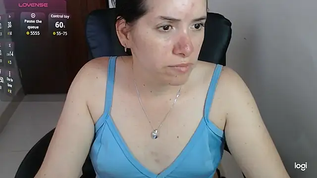 spicey_latina webcam