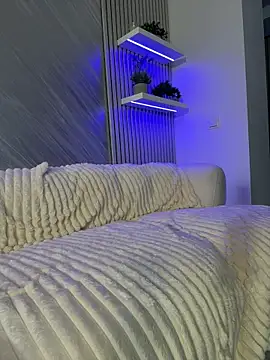 KirstieVegas webcam