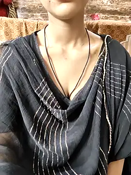 indian-aleena - Indian-Aleena's free webcam - UK Sex Cams