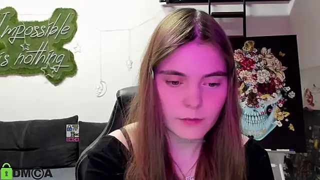 MiraaBloom webcam