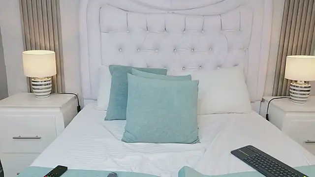 BellaFoox webcam