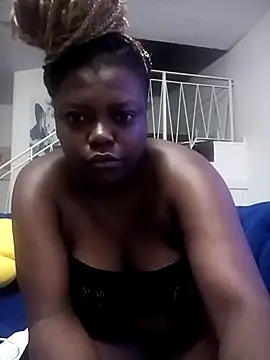 Thickdarkbby webcam