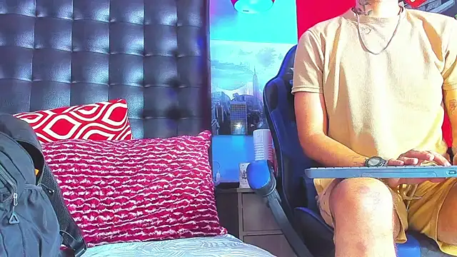 Preview of daniel_huge22