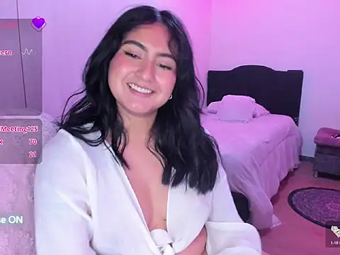 ViolettaKai webcam