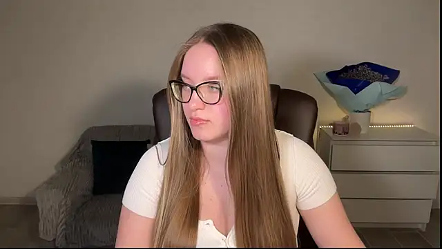 EvaMaddison webcam