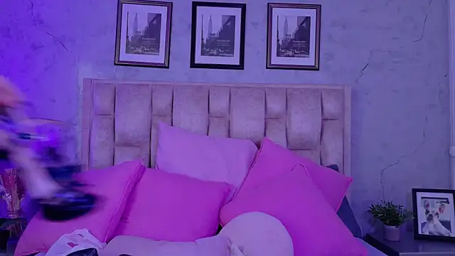 IsabellaRossi webcam