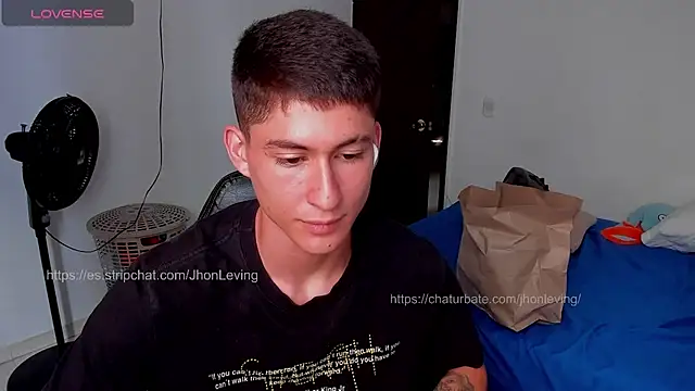 JhonLeving webcam