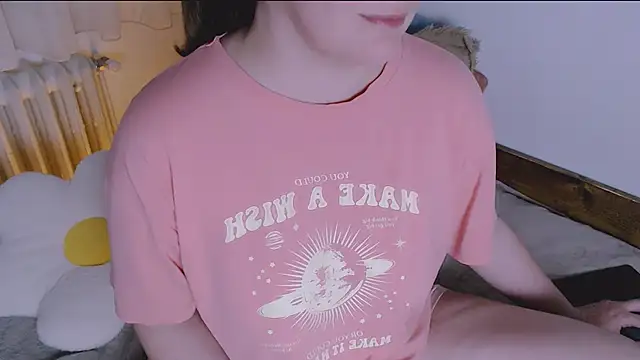 ChubbyMaia webcam