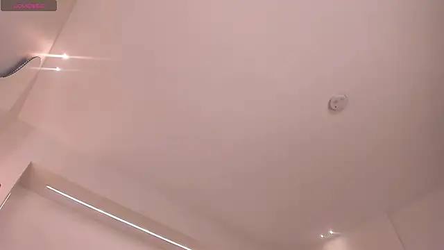 AlinaKravitz webcam