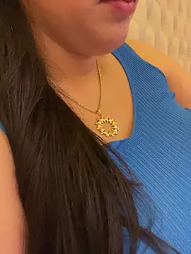 Bold-arabic-vibes webcam