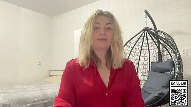 Blondie_xoxoxo webcam