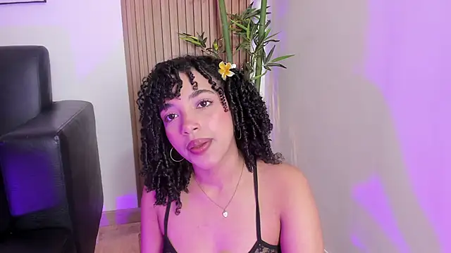 JazmyXXX webcam