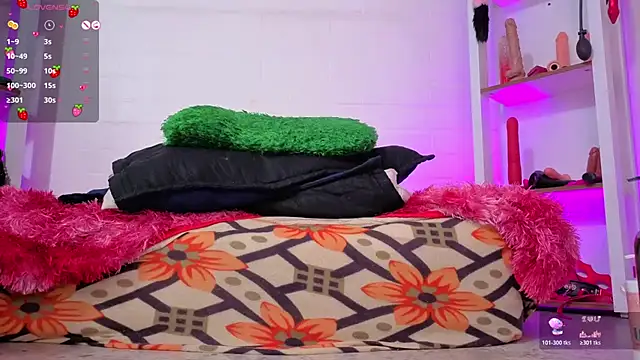 louise_nails webcam