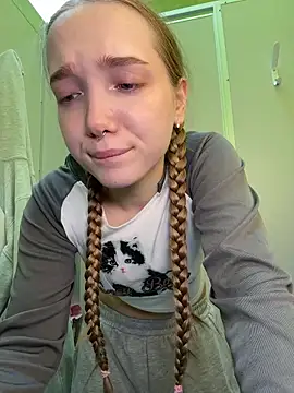 bambi_lu - Bambi_lu's free webcam - UK Sex Cams