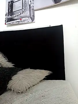 merlinaadams_ webcam