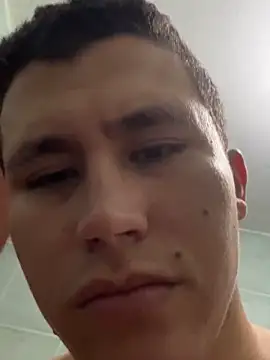 Kurtxxx22 webcam