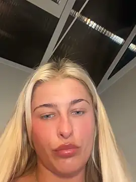 BabyBluexox webcam