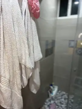 Veronica_Wins_ webcam