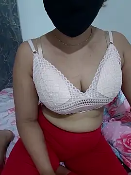 Aarti909090 webcam