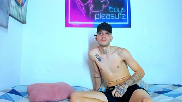 Pleasure_boys_hot webcam