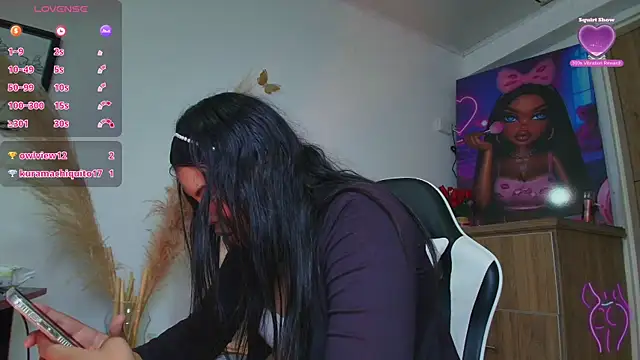 Mia_isabella__ webcam