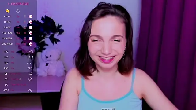 KindHazelHere_ webcam