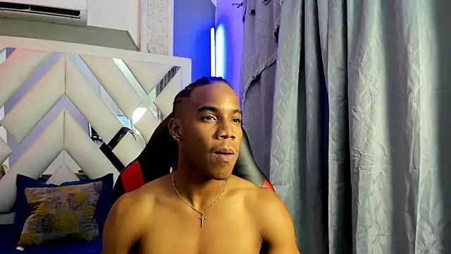 axel_silva4 - Axel_silva4's free webcam - UK Sex Cams