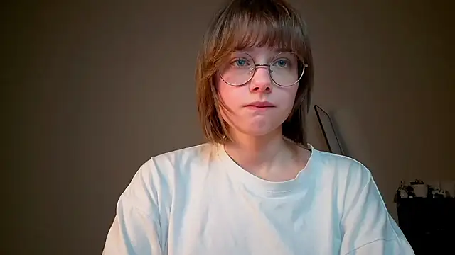 ExitedTroth webcam