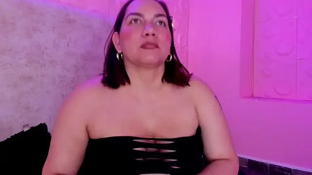 mia_coral1 webcam