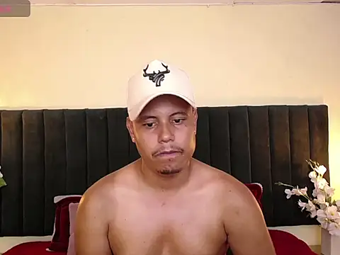 noah_oliver1 webcam
