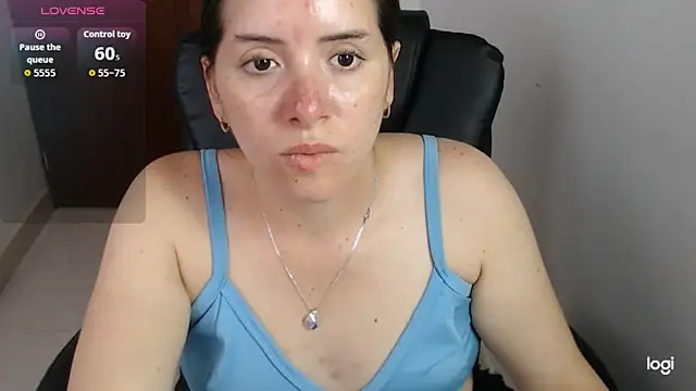 spicey_latina webcam