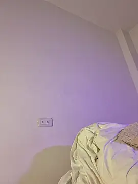 Electric_bae webcam