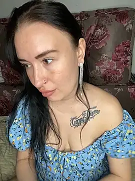 Roxana_Bell webcam