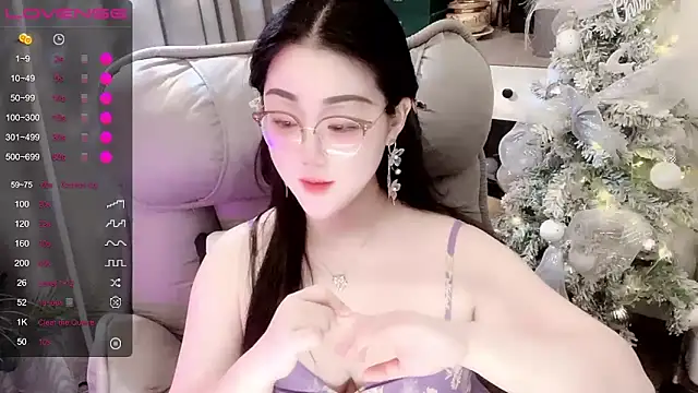 Monica-666888- webcam