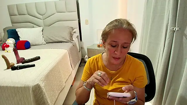 Naty_Stone webcam