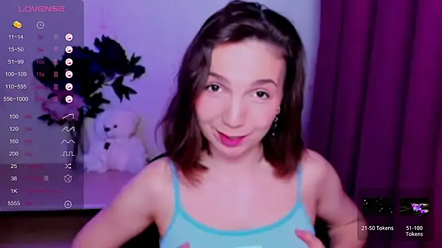 KindHazelHere_ webcam