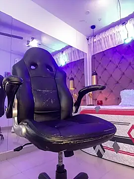 Auri__ webcam