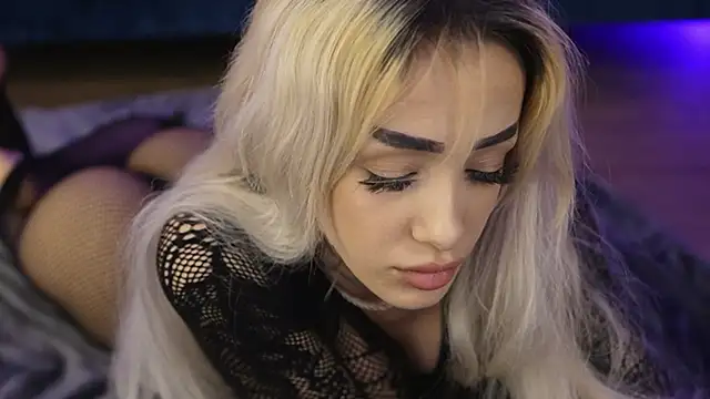 blondie_muller webcam