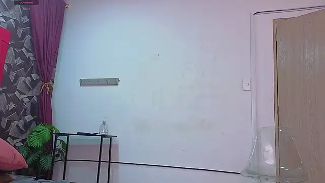 emmaalennox webcam