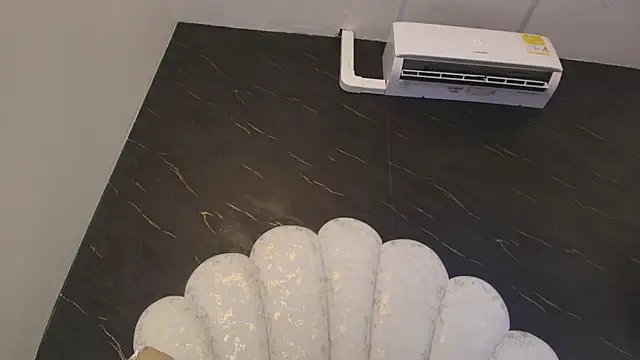 kissme_luna webcam