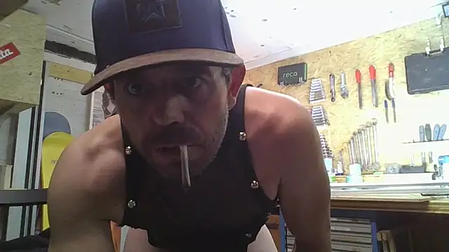 Sexylover2525