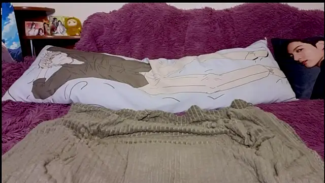 Pop_pops webcam