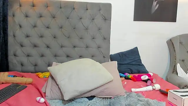 nahiroby_ebony - Nahiroby_ebony's free webcam - UK Sex Cams