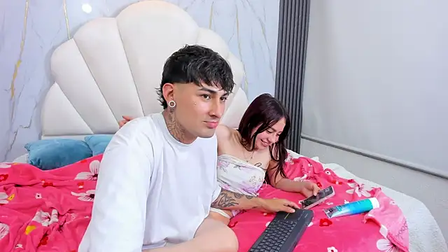 Kenji_n_Rousse webcam