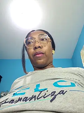 dirtyvictoria webcam