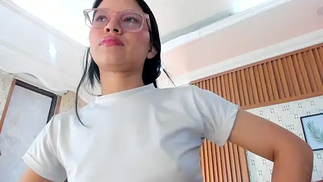 Sophie_Calloway webcam