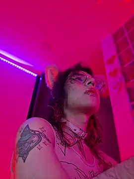 Sweet-SharoKitty webcam
